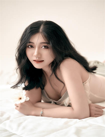 《错把陈醋当成墨把爱留在昨天》影视作品全面解析：剧情深度剖析与艺术价值探讨，发布会实录